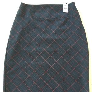 Express Navy Blue Skirt / BRAND NEW with tags!